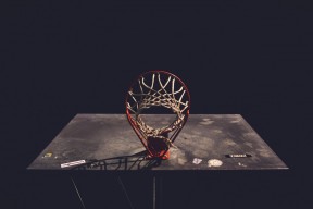 半岛体育-电竞选手跨界打爆NBA？Doinb空降湖人比赛狂砍51分创纪录，全网炸锅！
